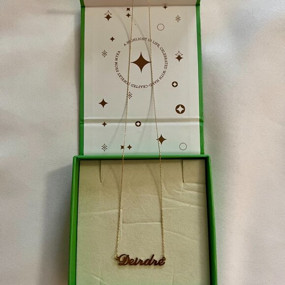 MYKA Deirdre Cursive Name Necklace in 14K Yellow Gold 18" - Picture 2 of 5